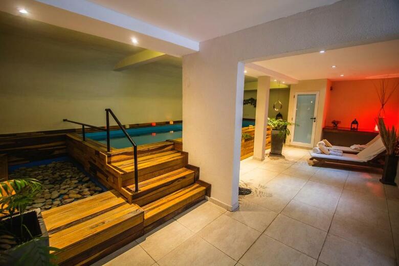 Hotel Blackstone Apart Boutique