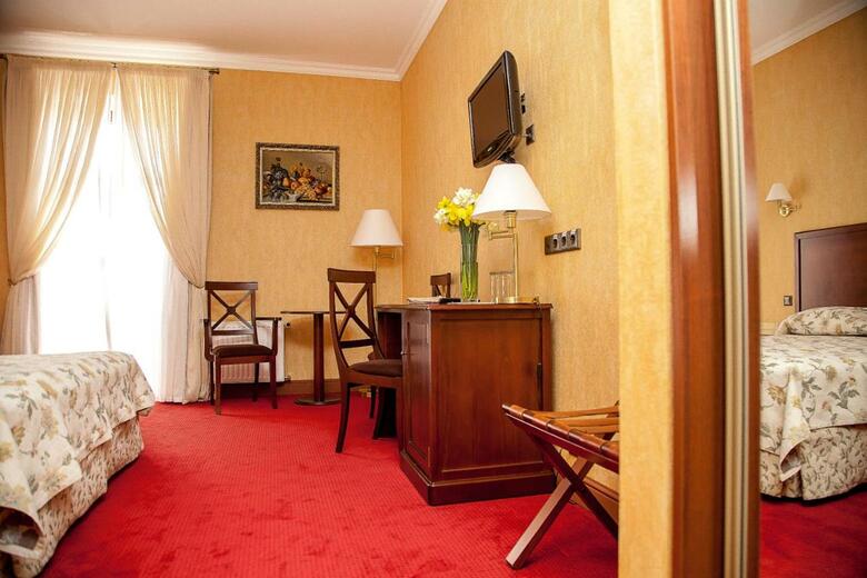 Hotel Reikartz Kamianets-podilsky