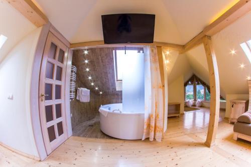 Hotel Guzul's House