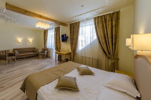 Hotel Guzul's House