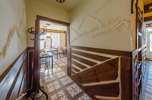 Hotel Guzul's House