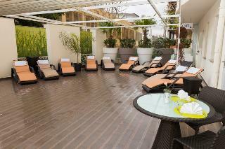 New Day Hotel