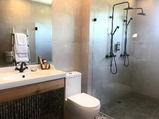 Saman Boutique Hotel & Residences