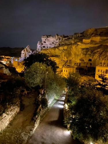 The Village Cave Hotel