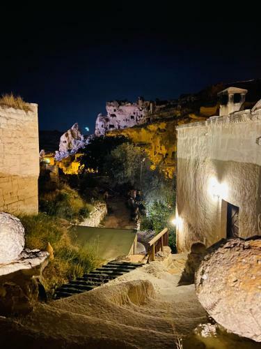The Village Cave Hotel
