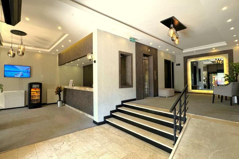 Golden Yat Hotel