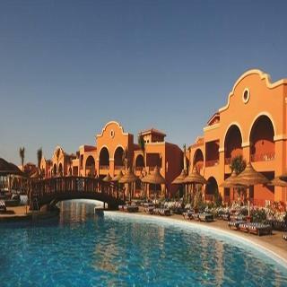 Hotel Charmillion Gardens Aqua Park