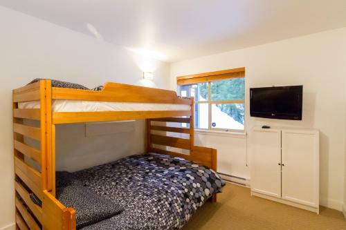 Hotel Forest Trails