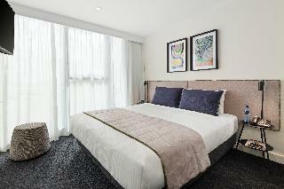 Aparthotel Quest St Kilda Road