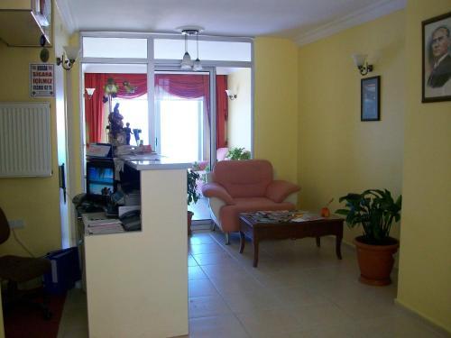 Pasifik Hotel