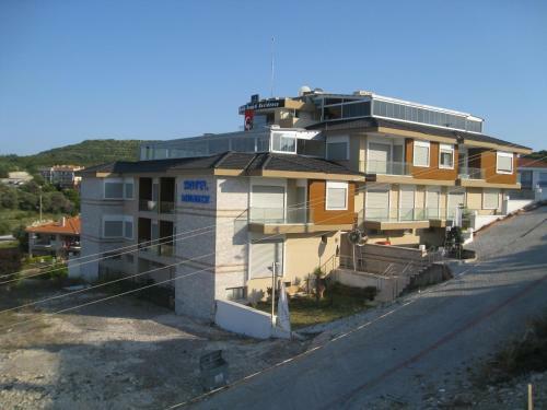 Boyalik Demirel Residence & Hotel