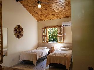 Hotel Pousada Tropical Arraial