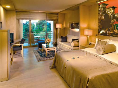 Hotel Gloria Serenity Resort