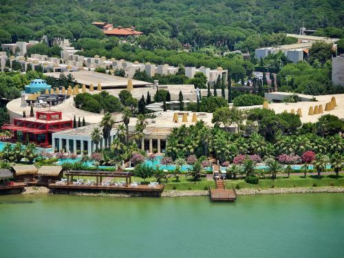 Hotel Gloria Serenity Resort