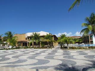 Porto Praia Hotel