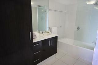 Hotel Elouera Tower Beachfront Apartments