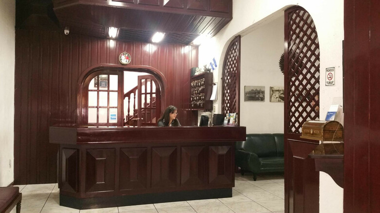Hotel Huasi Continental