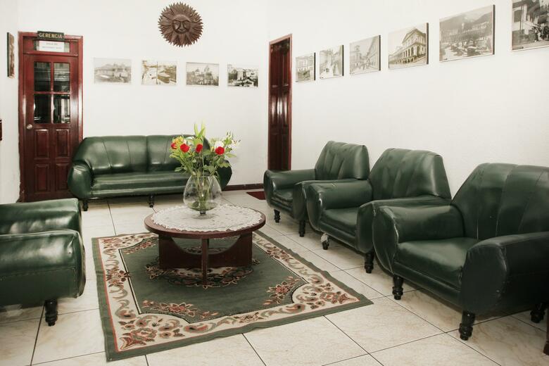 Hotel Huasi Continental