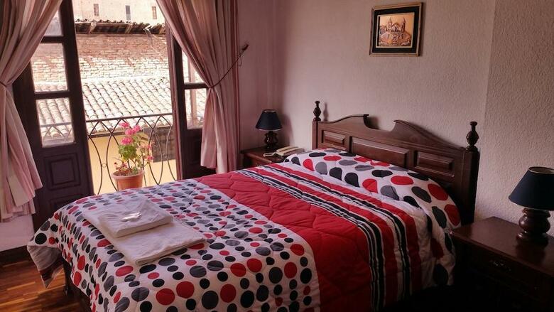 Hotel Huasi Continental