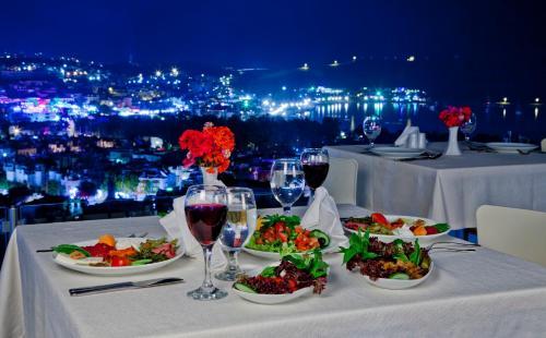 Sunhill Hotel