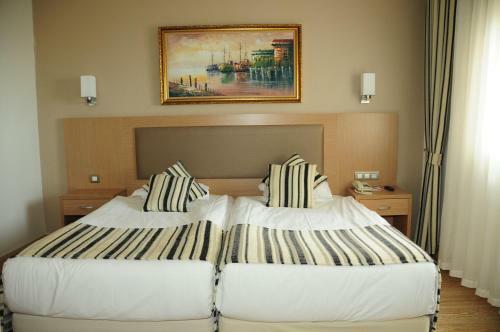 Hotel Crystal Tat Beach Golf Resort & Spa