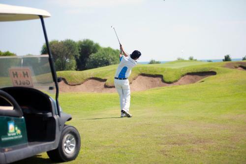 Hotel Crystal Tat Beach Golf Resort & Spa