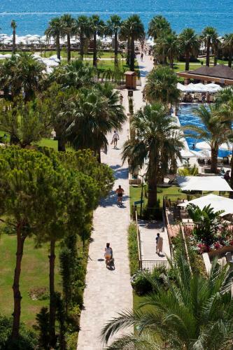 Hotel Crystal Tat Beach Golf Resort & Spa
