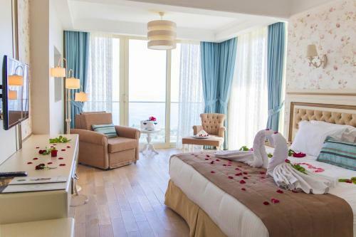 Rezone Health & Oxygen Hotel