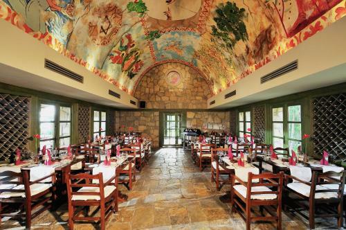 Hotel Gloria Verde Resort