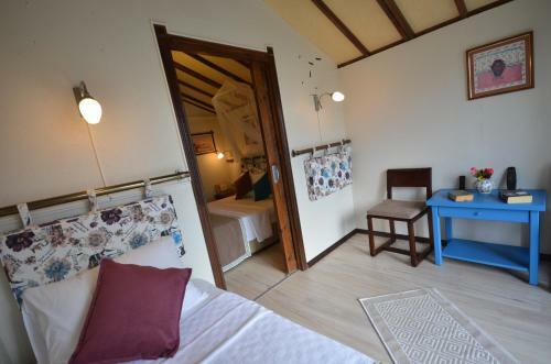 Hostal Bora Bora Marin