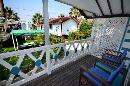 Hostal Bora Bora Marin