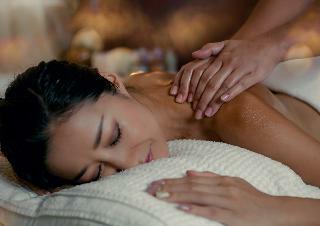 Hotel Holiday Resort & Spa