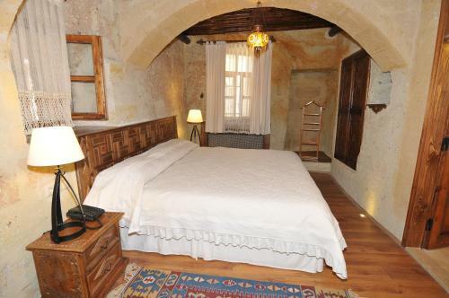 Alfina Cave Hotel-special Category