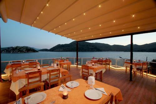 Tymnos Hotel