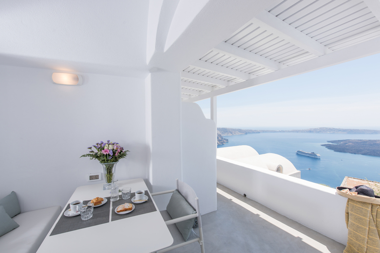 Hotel Aqua Luxury Suites