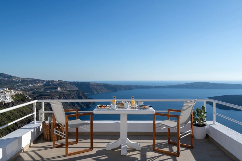 Hotel Aqua Luxury Suites
