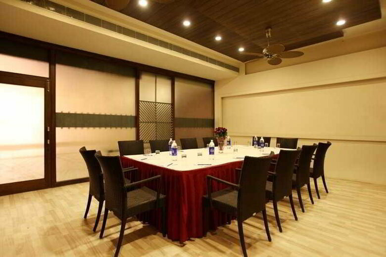 Clark Greens-airport Hotel & Spa Resort
