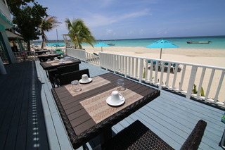 Hotel Zanzi Beach Resort