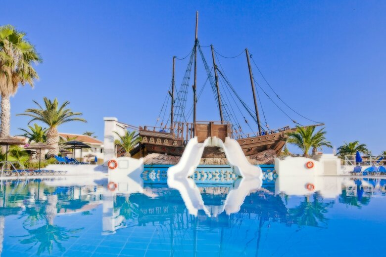 Hotel Kipriotis Village Resort