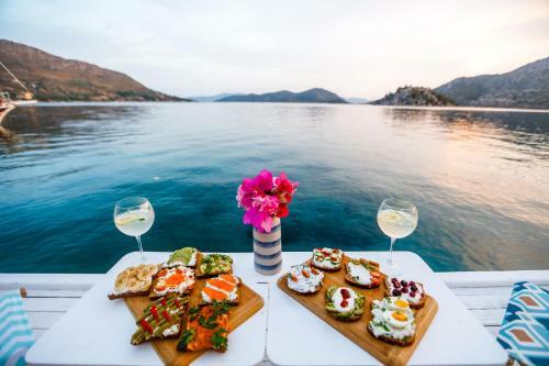 Blue Bosprina Hotel