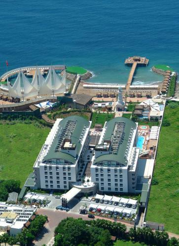 Adenya Hotel & Resort