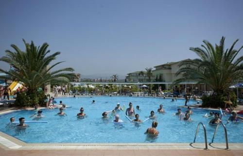 Aydinbey Gold Dream Hotel