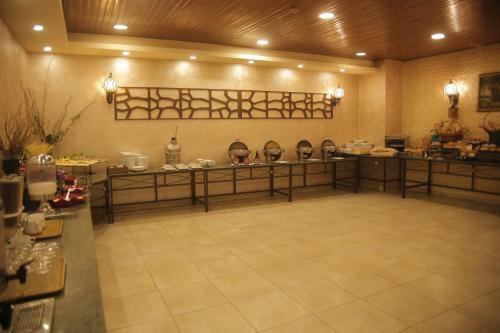 Al Fanar Palace Hotel