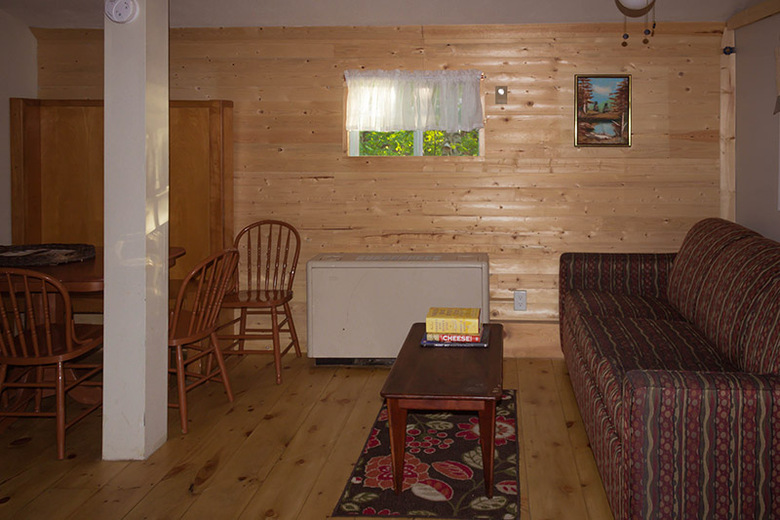 Hotel Mattawa River Cottages & Cardinal Restaurant
