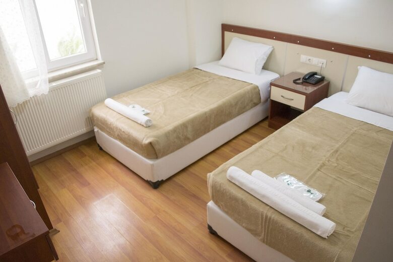 Yildirim Hotel