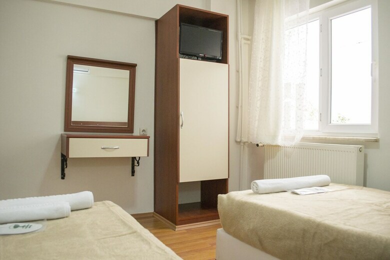 Yildirim Hotel