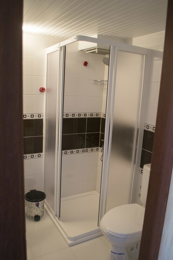 Yildirim Hotel