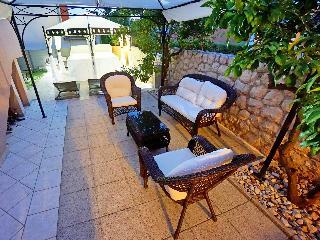 Hotel Apartments Nives
