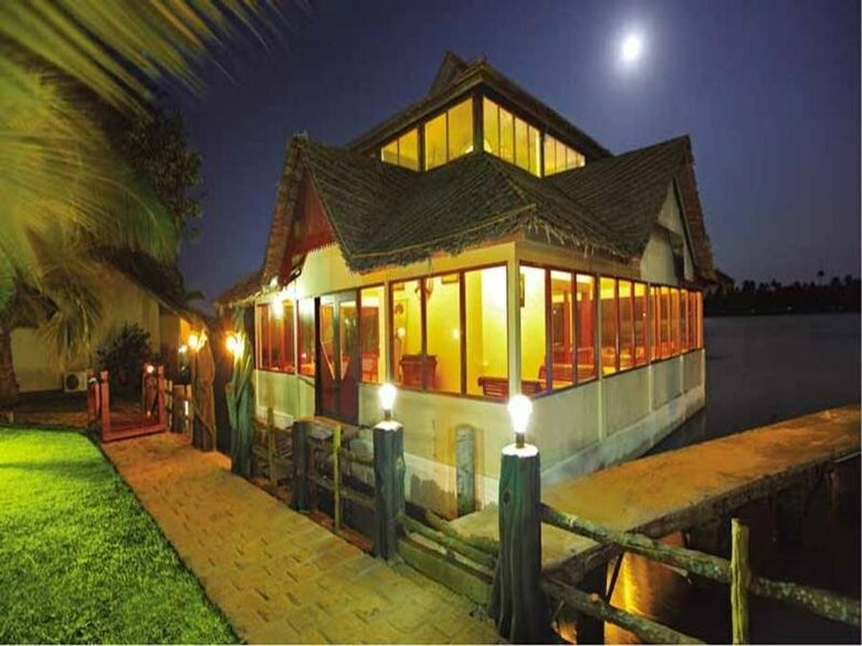 Hotel The Pride Emarald Alappuzha