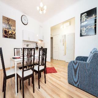 Like Home-city Centre-style Apartments